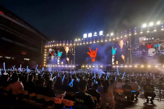 TT+ AUDIO obsłużyło chińskie gwiazdy muzyki pop w Centrum Sportowym w Zibo - Zdjęcie 1