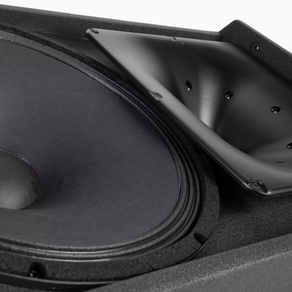 Zdjęcie 8 z 10, produktu RCF NX 915-SMA